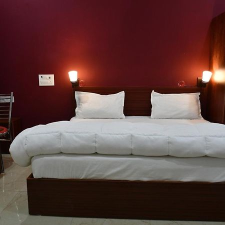 4Musafir Hotels Rishīkesh Buitenkant foto