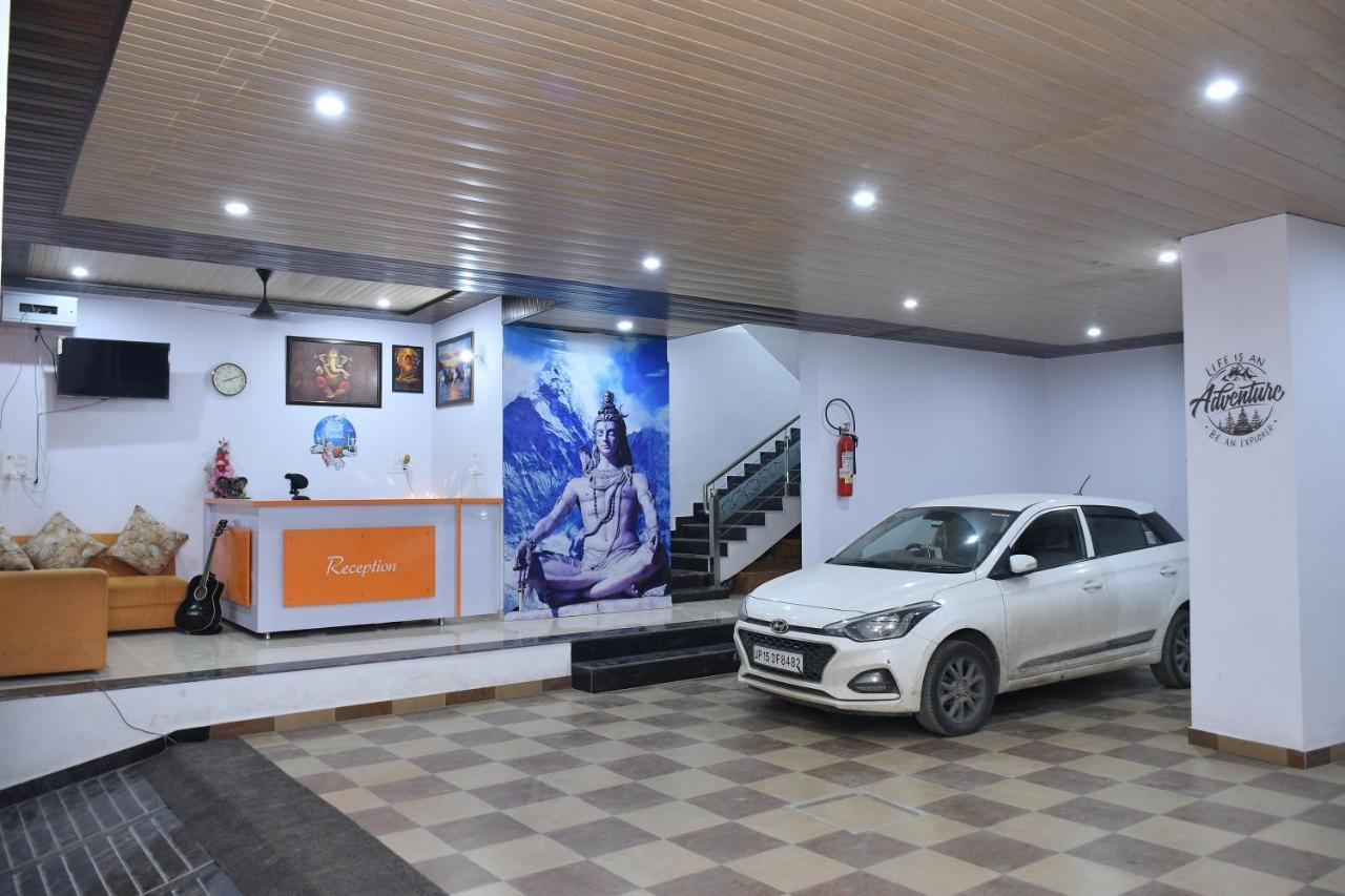4Musafir Hotels Rishīkesh Buitenkant foto